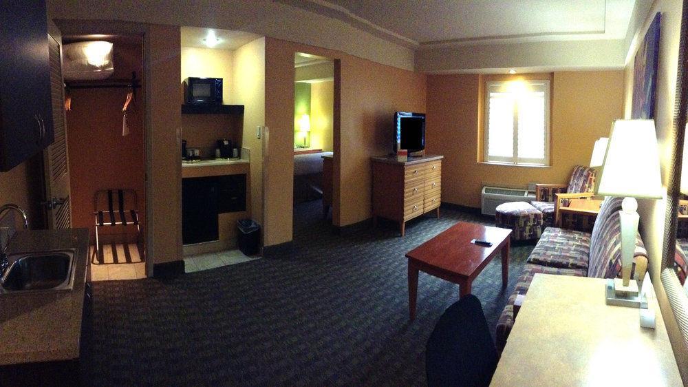Holiday Inn North Phoenix Eksteriør bilde