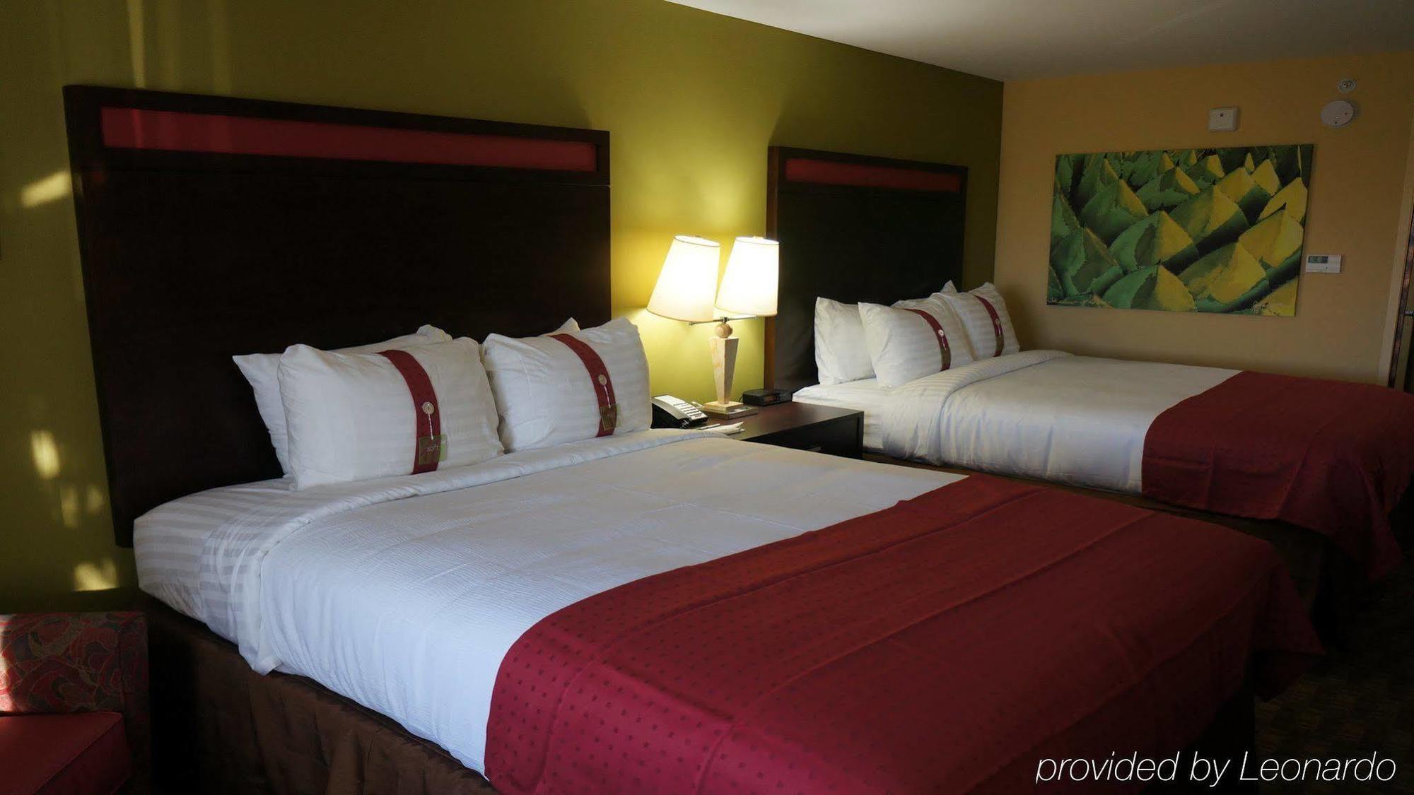 Holiday Inn North Phoenix Eksteriør bilde